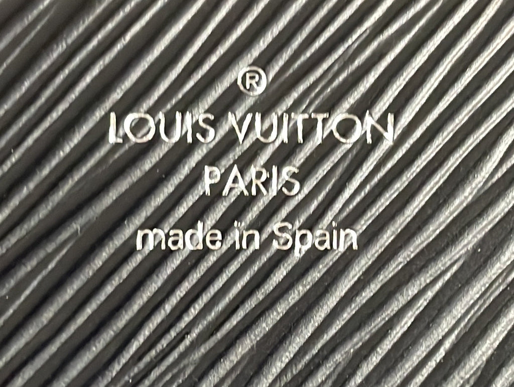 Louis Vuitton Buci Crossbody Bag Epi