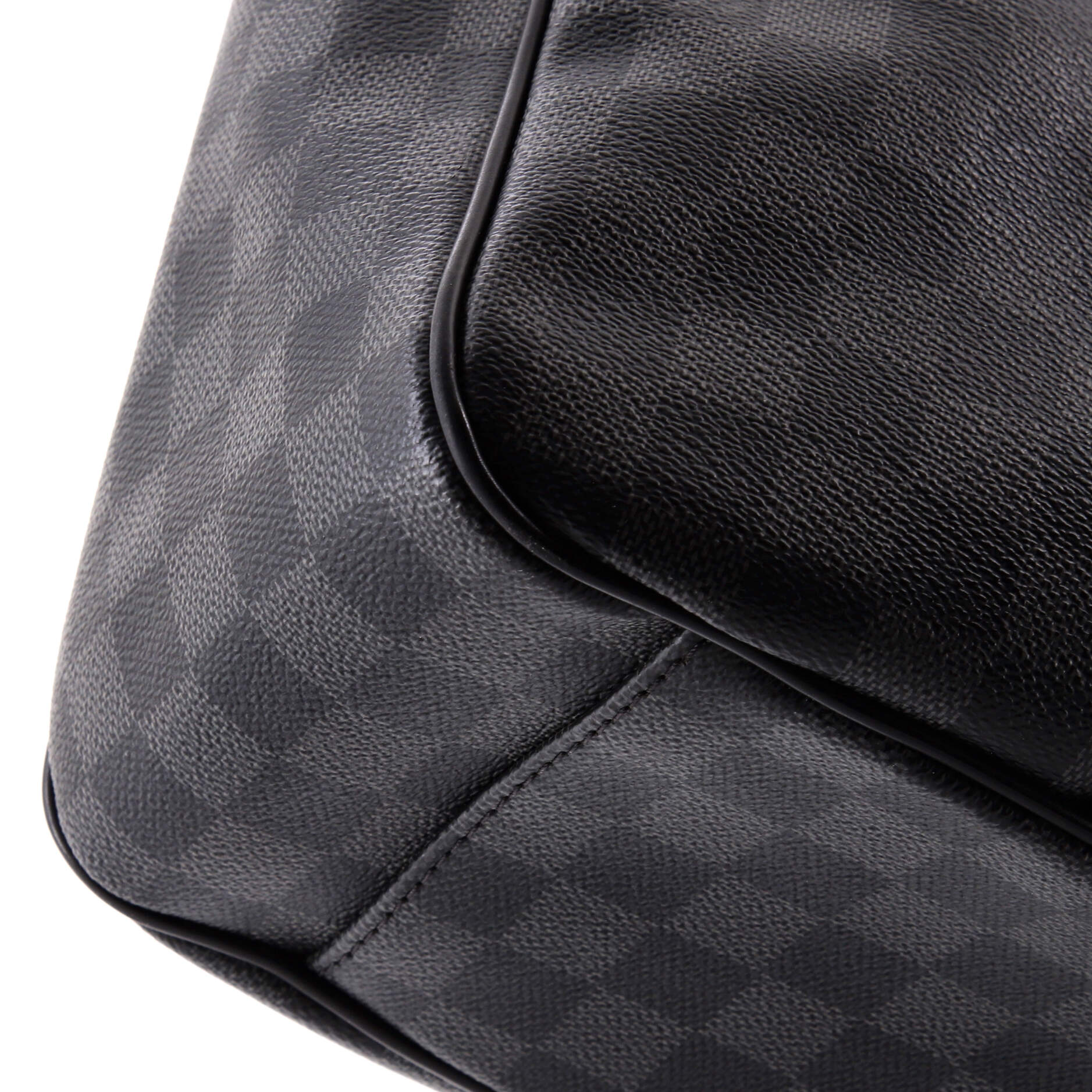 Louis Vuitton Tadao Handbag Damier