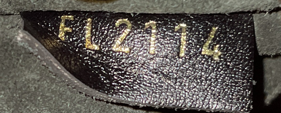 Louis Vuitton W Tote Tuffetage Leather