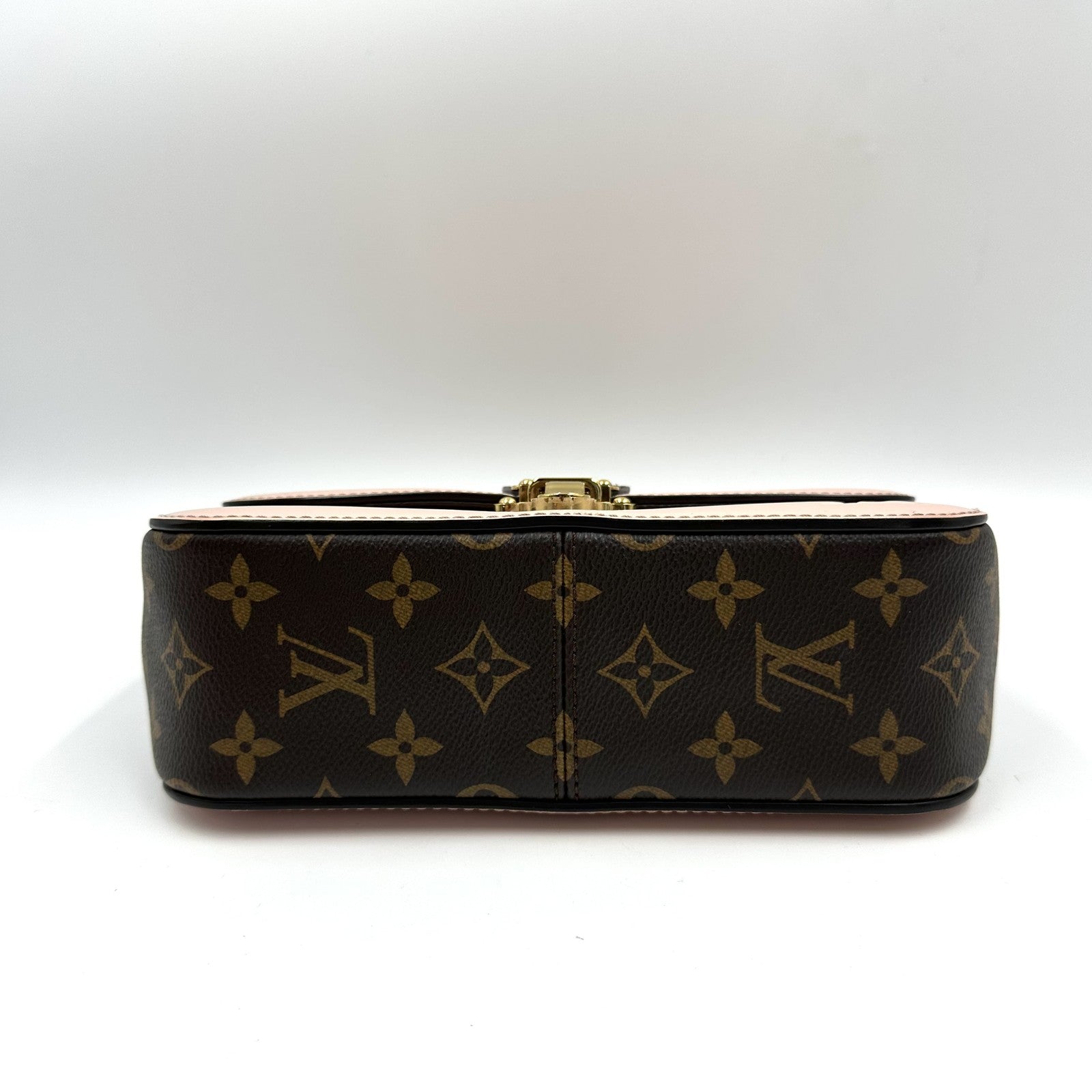 8.28 Live Louis Vuitton Vernis