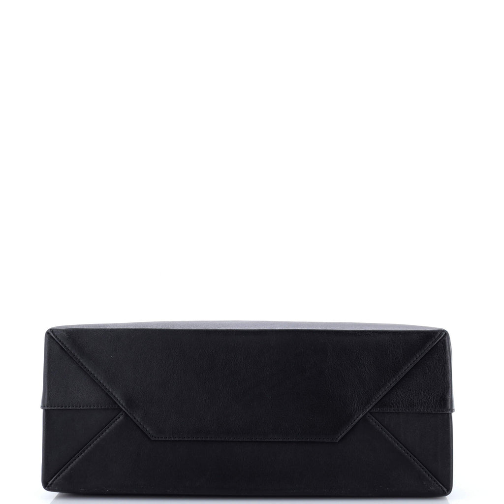 Balenciaga Duty Free Chain Tote Leather