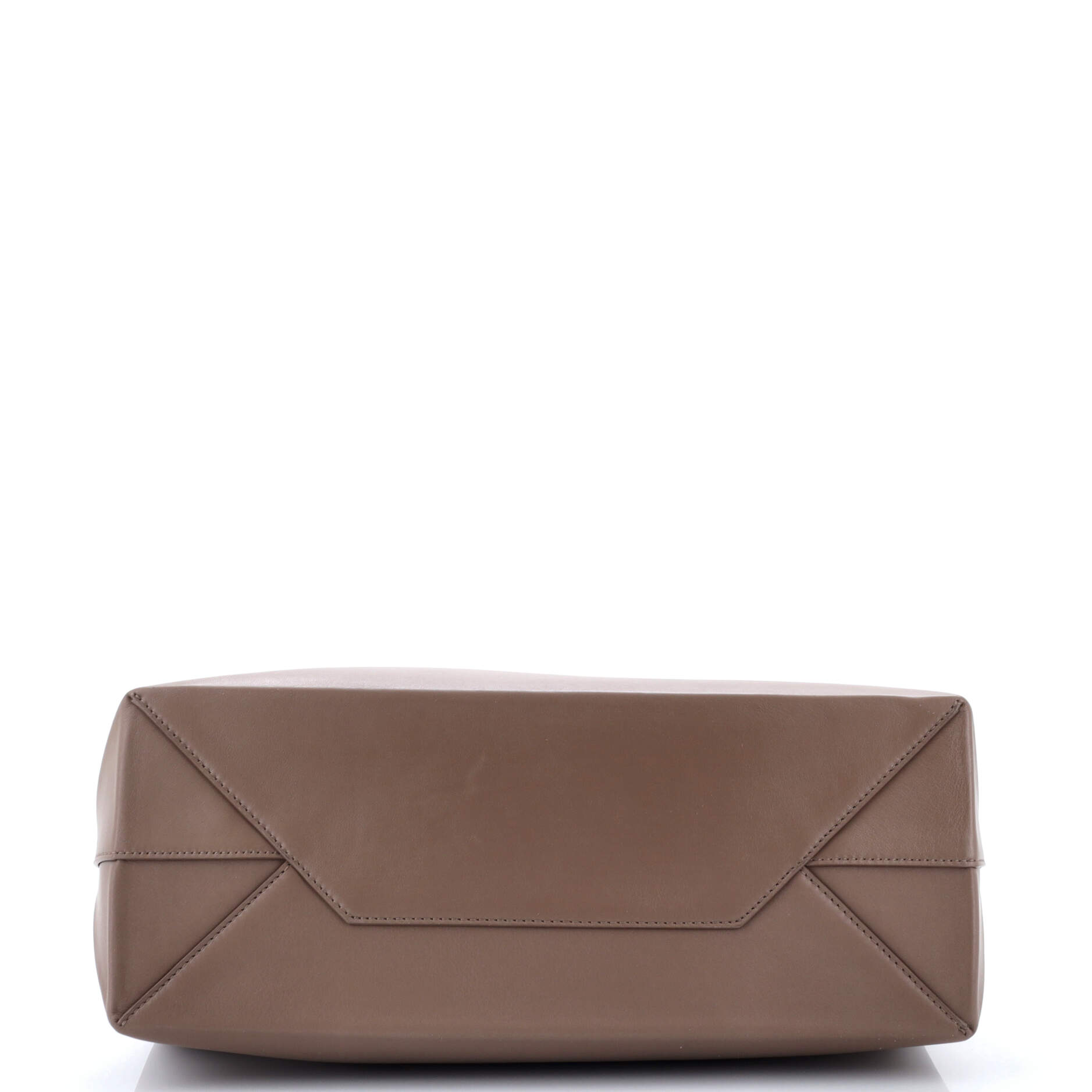 Balenciaga Duty Free Chain Tote Leather