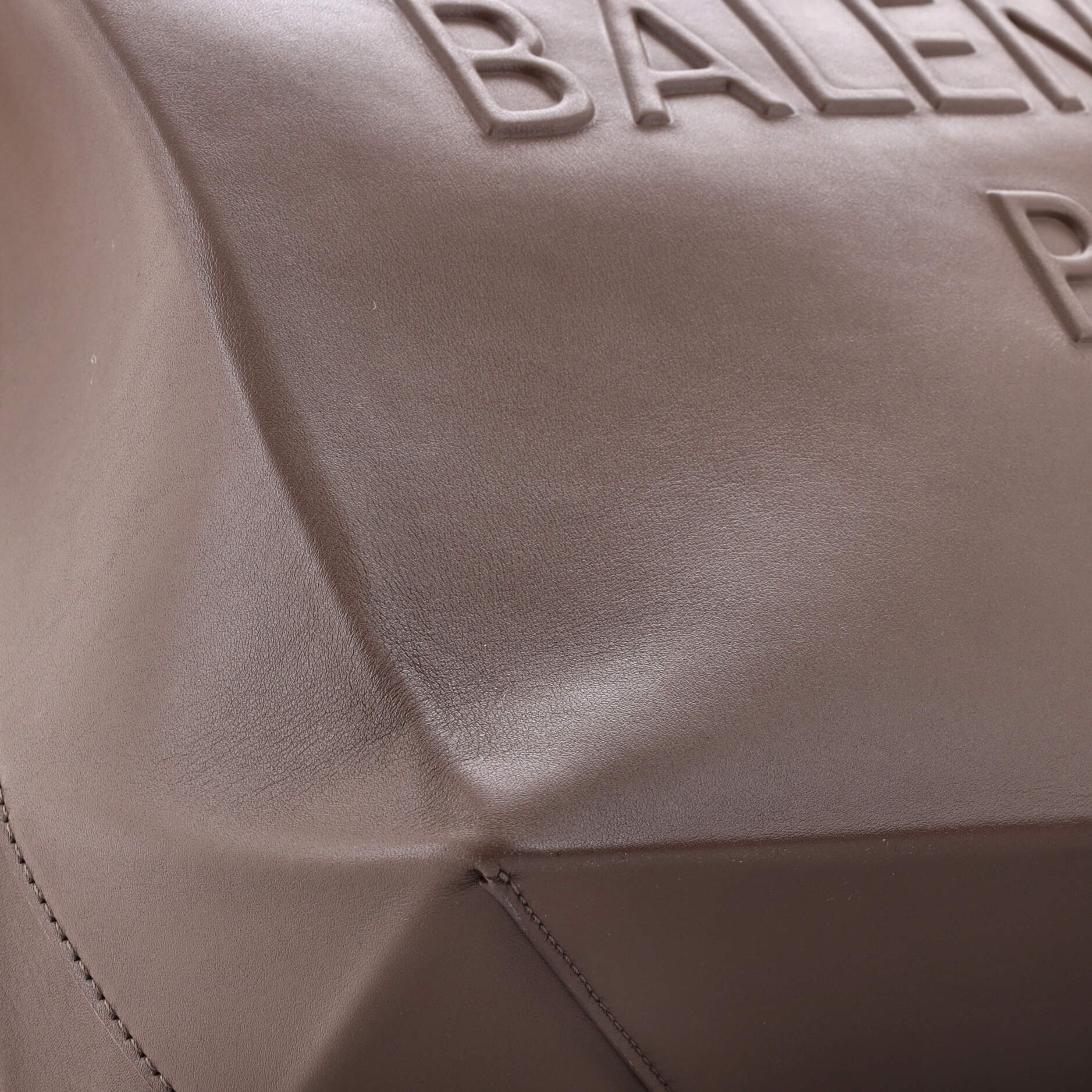 Balenciaga Duty Free Chain Tote Leather