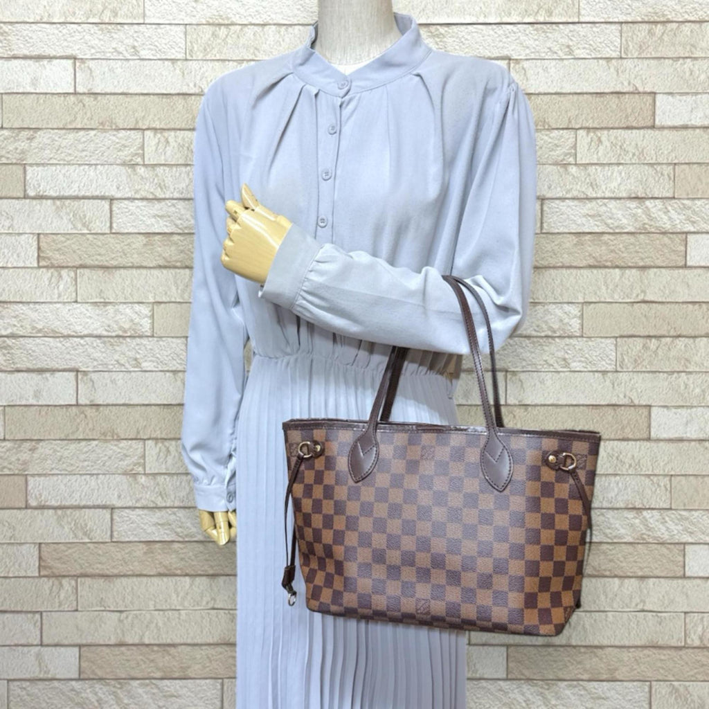 Louis Vuitton Neverfull Tote Damier Pm
