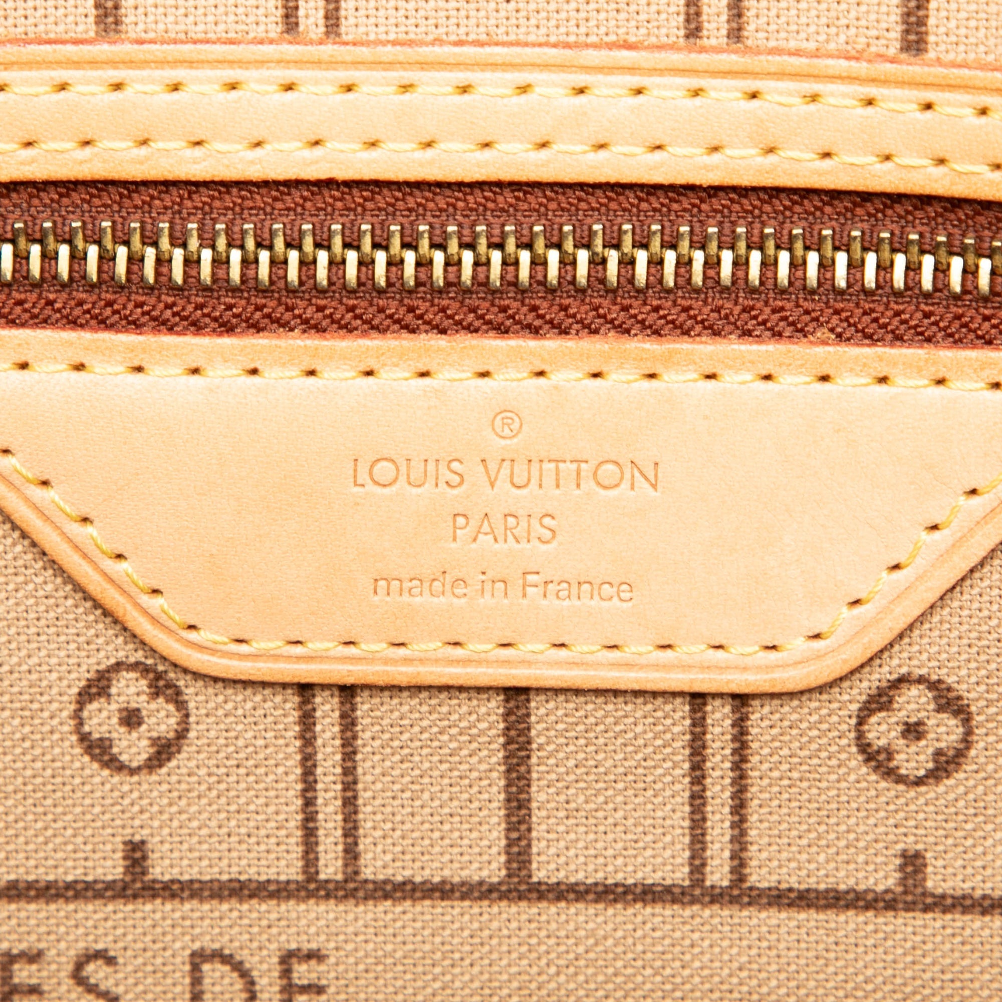 Louis Vuitton Neverfull Tote Canvas Mm