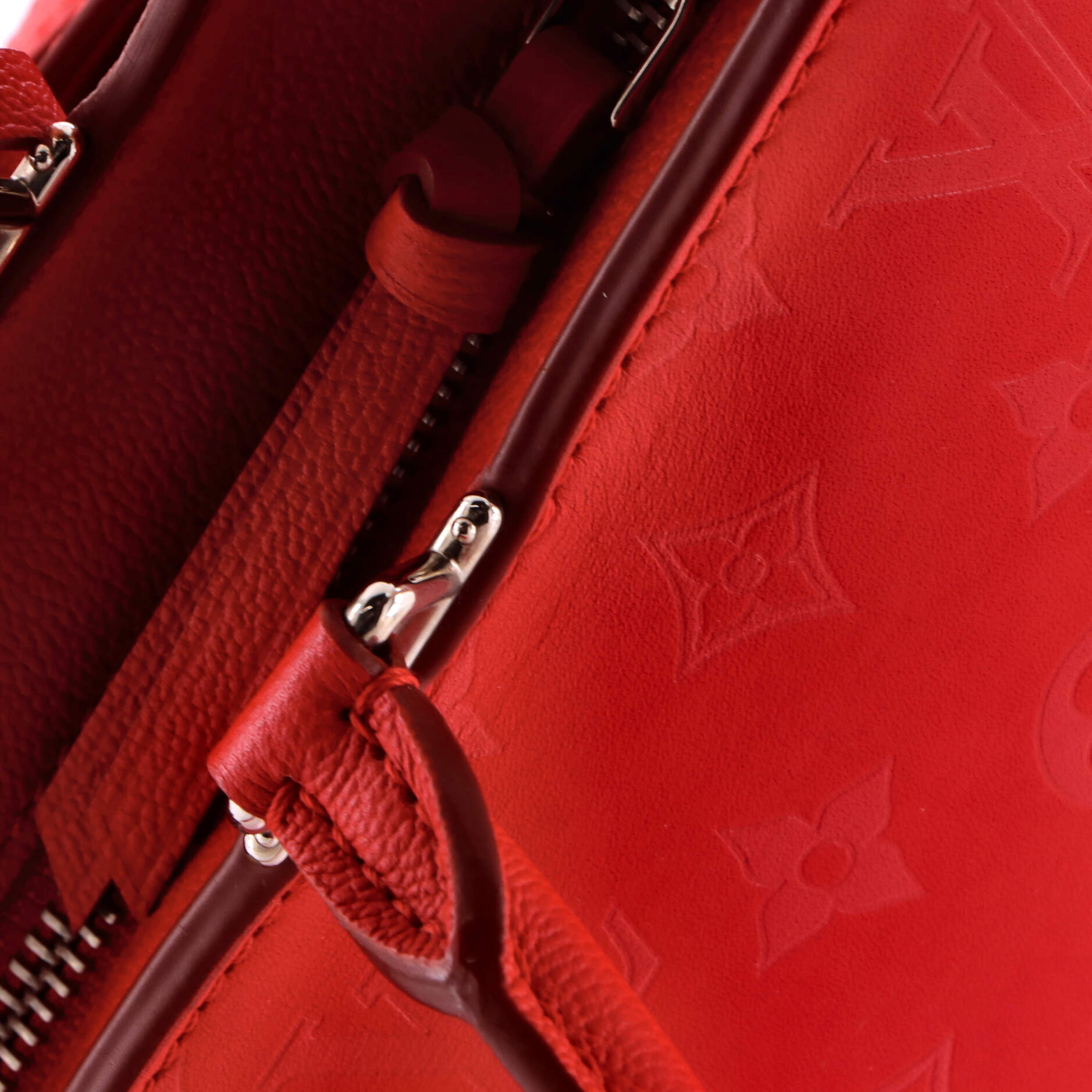 Louis Vuitton Very Zipped Tote Leather