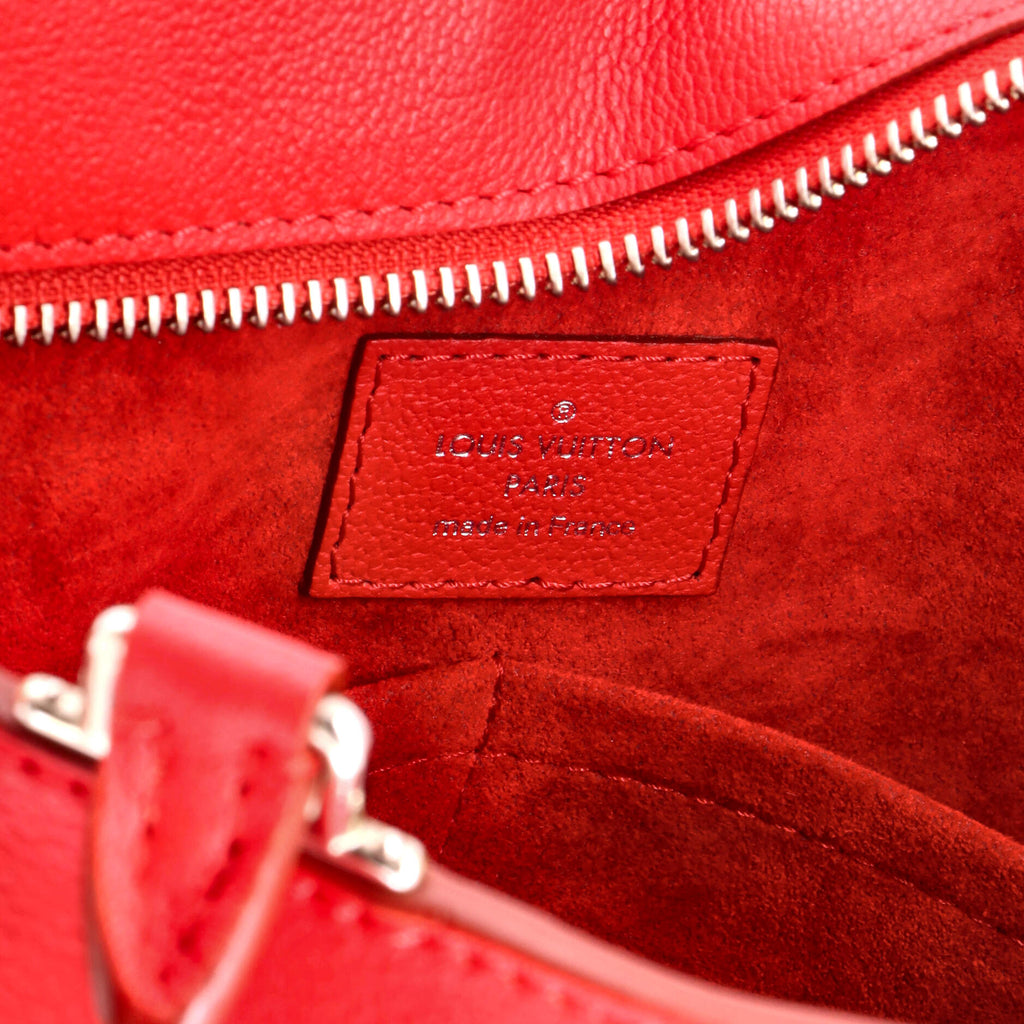 Louis Vuitton Very Zipped Tote Leather