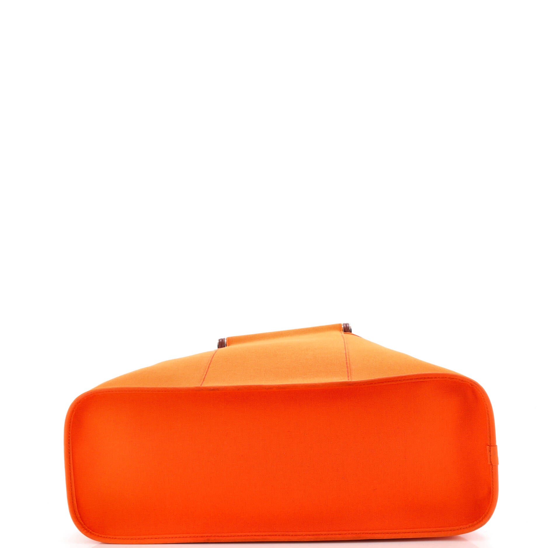 Hermes Cabag Elan Toile And Leather 39
