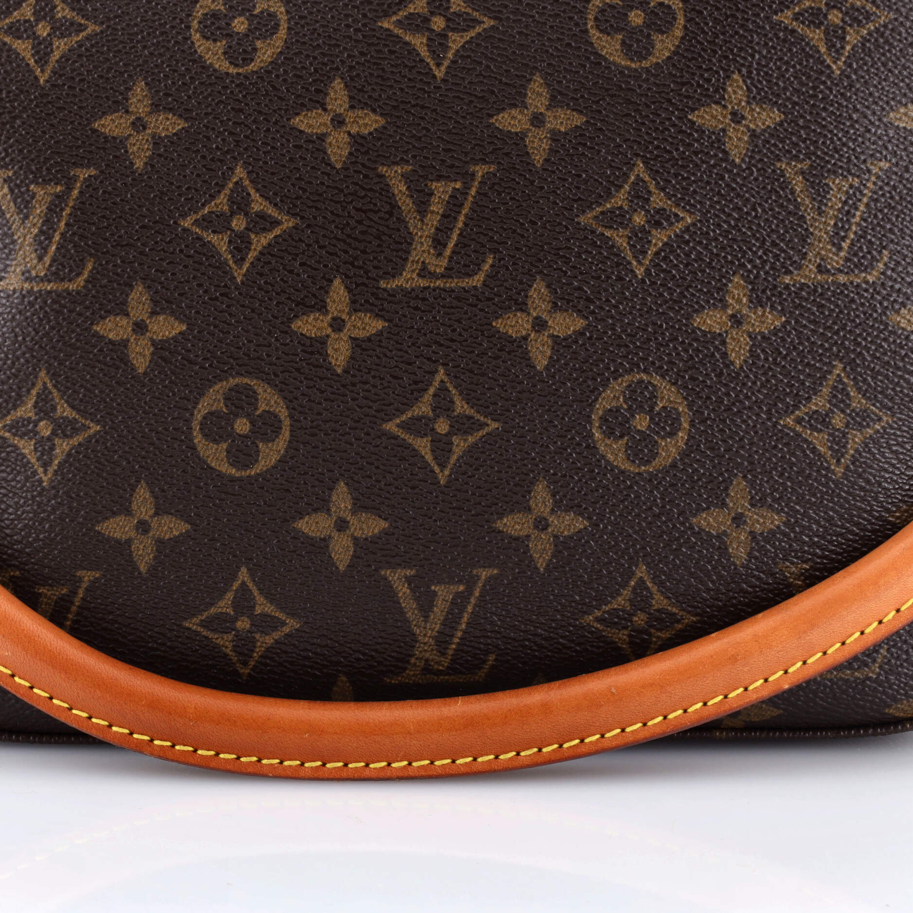 Louis Vuitton Looping Handbag Canvas Mm