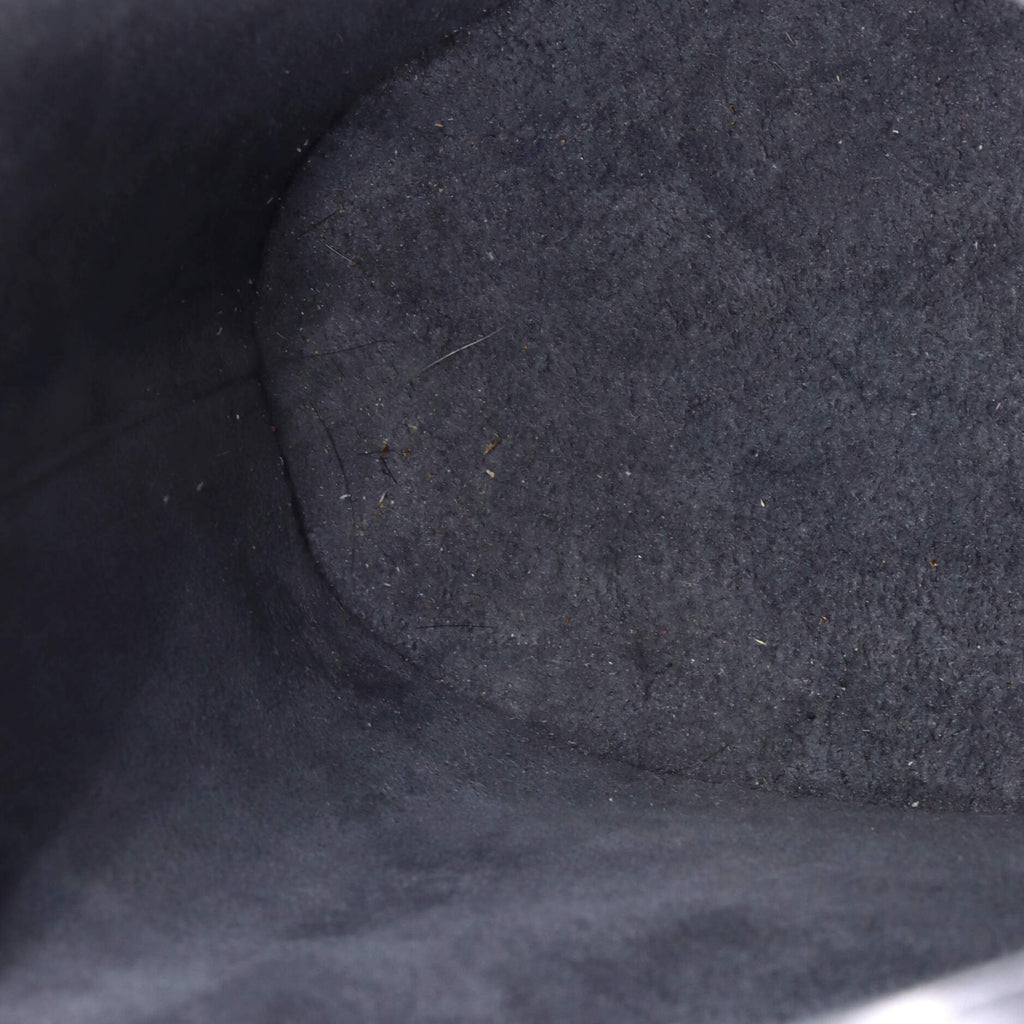 Louis Vuitton Verseau Handbag Epi